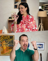 Visuel de 2 personnes qui découvrent une bonne nouvelle