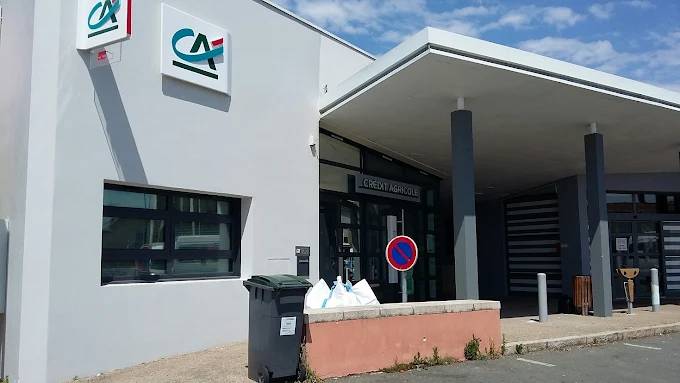 Dompierre-sur-Yon - Place de la Resistance et Maquis 85170 Dompierre-sur-Yon