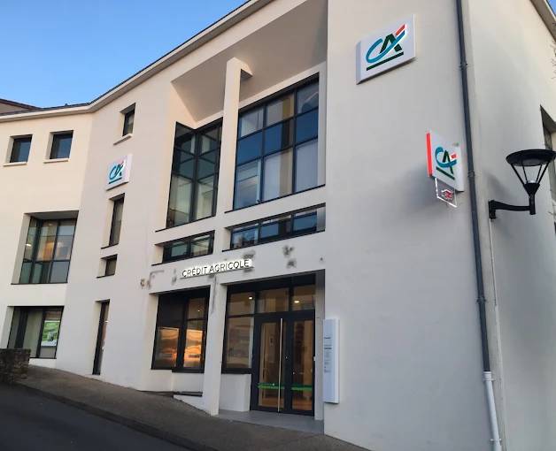 Pouzauges - Place Marechal de Lattre 85700 Sèvremont