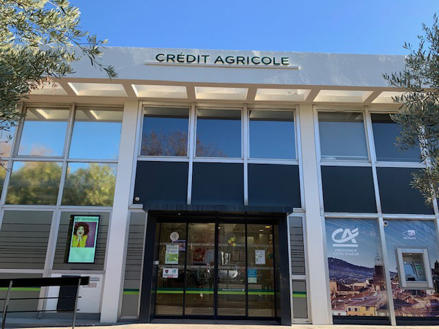 OLLIOULES - Place Paul Lemoyne 83190 Ollioules