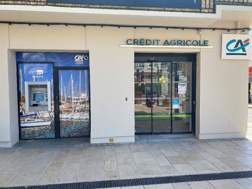 LA LONDE - Avenue Clémenceau 83250 La Londe-les-Maures