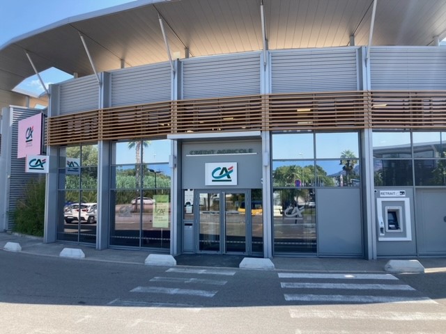 C.A. ROQUEBRUNE ROND POINT DES 4 CHEMINS - 111 Rue de la Magnanerie 83520 Roquebrune-sur-Argens