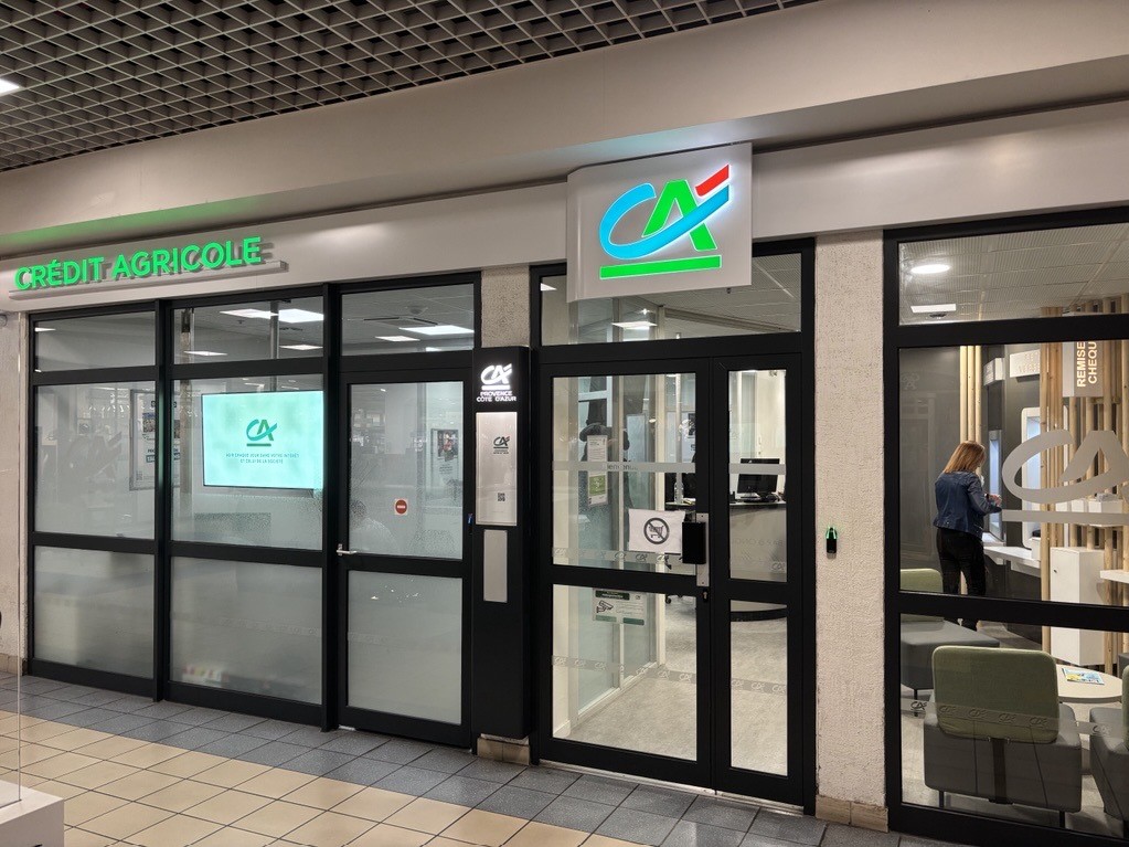 GASSIN LA FOUX - Centre Commercial Géant Casino, 121, Rond Point de La Foux 83580 Gassin