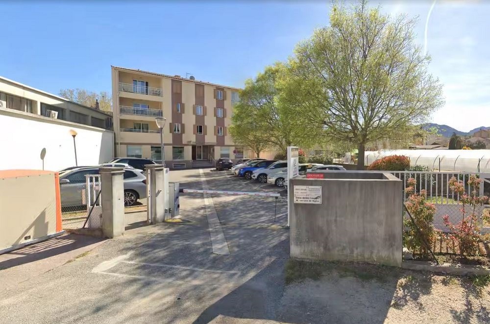 BRIGNOLES - Centre d'Affaires Entreprises - 16 rue Lice de Signon 83170 Brignoles