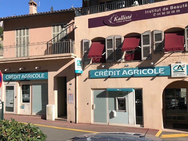 VILLENEUVE LOUBET - 3 Place Carnot 06270 Villeneuve-Loubet