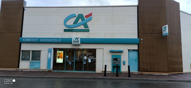 SAINT MAXIMIN LA SAINTE BAUME - Route Nationale 7 83470 Saint-Maximin-la-Sainte-Baume