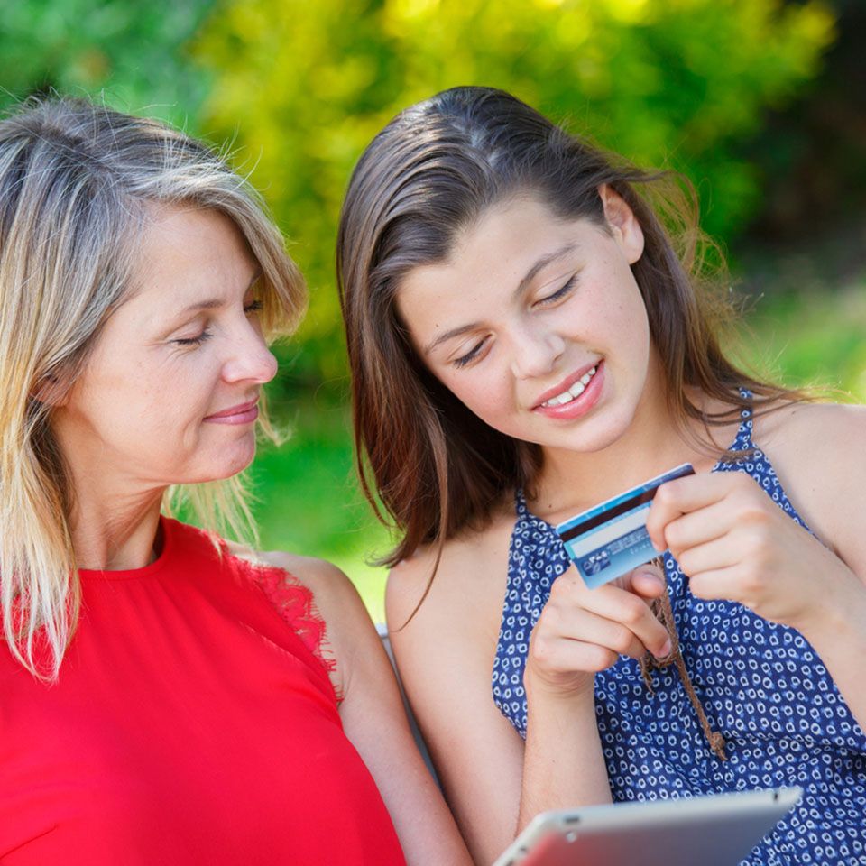 La Toute Premiere Carte Bancaire Credit Agricole