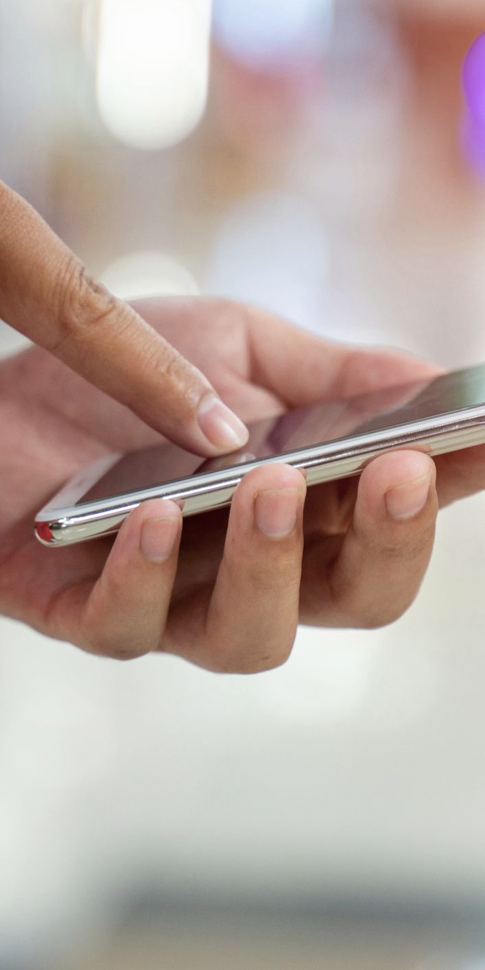smarphone et main